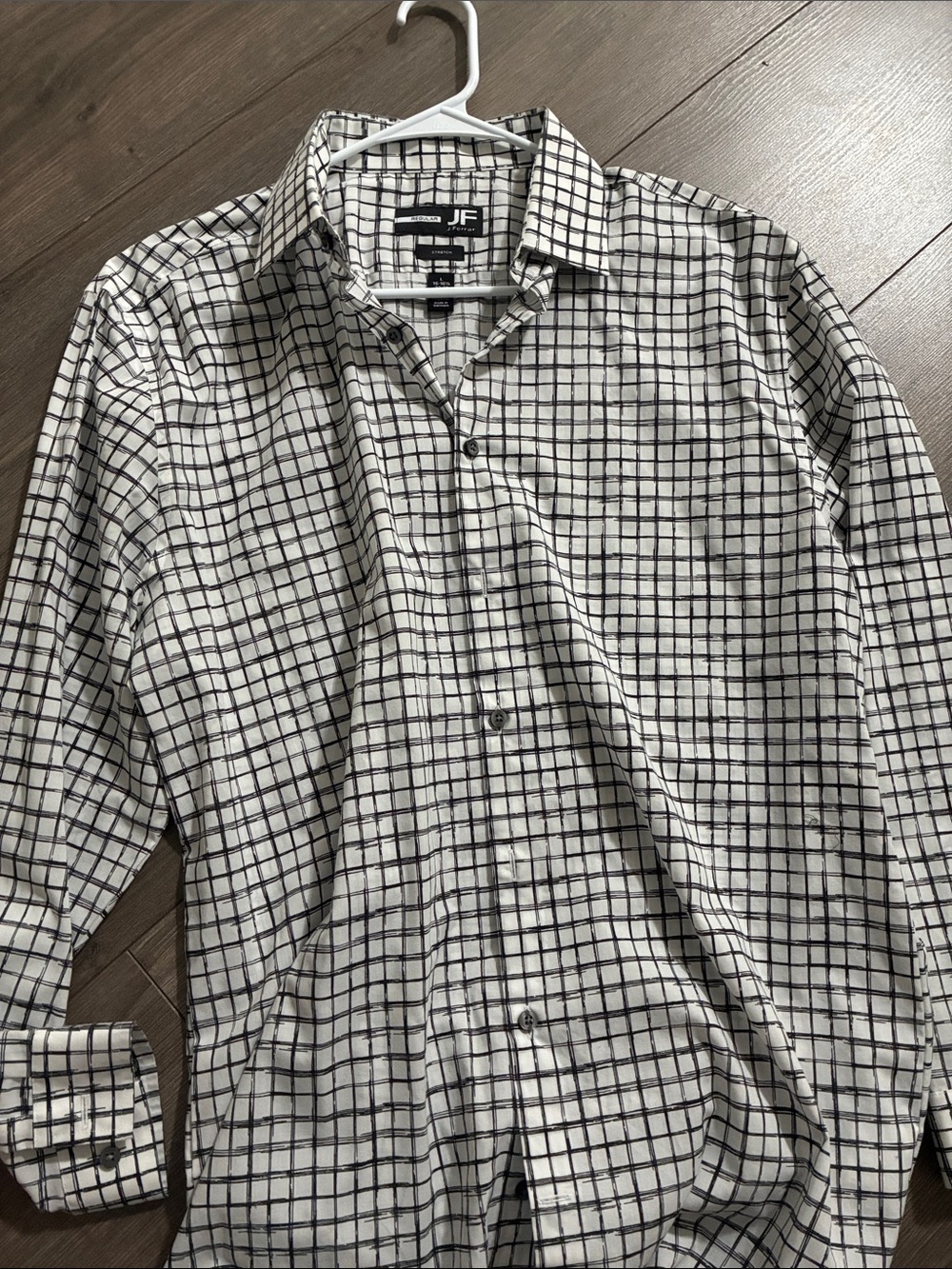 JM Collection White Shirt with Black Grid-Check Large
